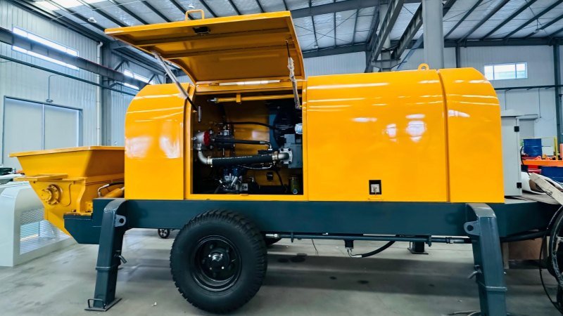 Diesel Concrete Pump Photo 2