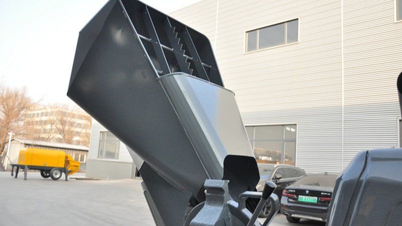 Semi-Dry Mortar Mixer Pump Photo 1