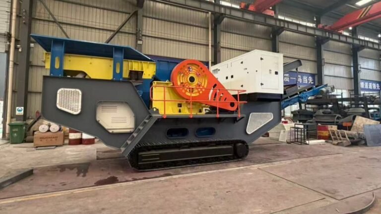 Track Mounted 50 Ton Mobile Crusher Machine In Factory